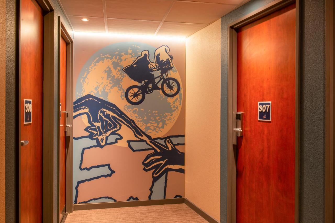 Ibis Budget Cannes Centre Ville Exteriör bild