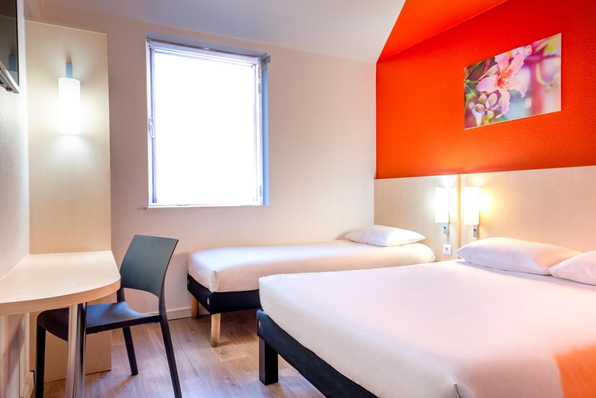 Ibis Budget Cannes Centre Ville Exteriör bild