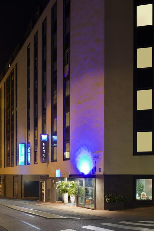 Ibis Budget Cannes Centre Ville Exteriör bild