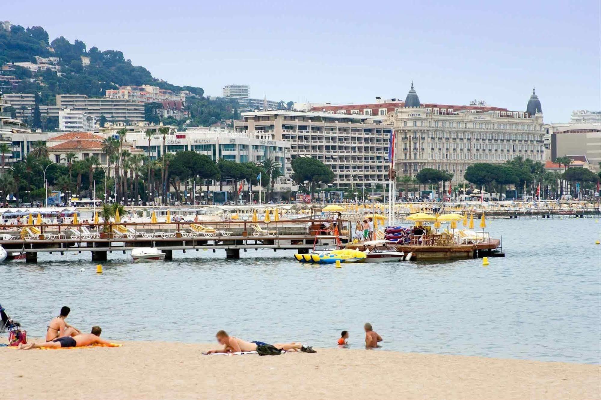 Ibis Budget Cannes Centre Ville Exteriör bild